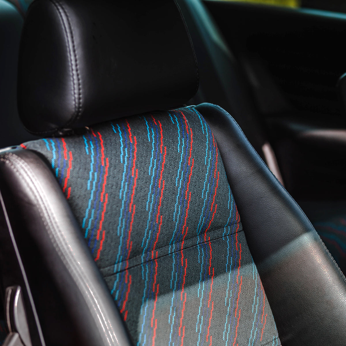 BimmerCloth - BMW Evo3 Cloth - Anthracite / Black | Kassel Performance